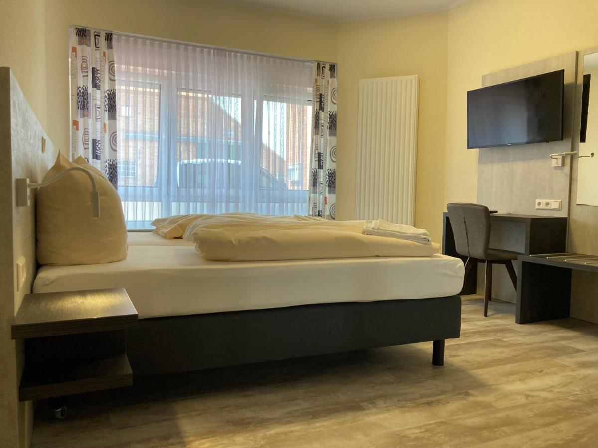 Landhotel Vosse-Schepers Rhede  ภายนอก รูปภาพ